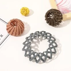 Jana Ponytail Spiral -Verzinnen Zorg Winkel https media prod eu 1.mirakl.net SOURCE 4b5651499485496ea5455d8e3323db86