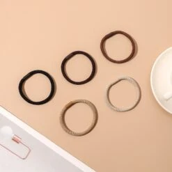 SOHO Amelie Hair Tie -Verzinnen Zorg Winkel https media prod eu 1.mirakl.net SOURCE 4d99267a8e694520849ac760a030fef6