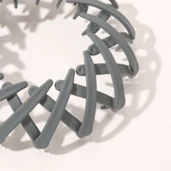 Jana Ponytail Spiral -Verzinnen Zorg Winkel https media prod eu 1.mirakl.net SOURCE 8100990859a44ddd8c7ae657328760a0