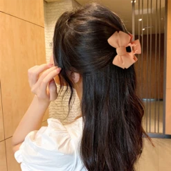 Mia Hair Clip -Verzinnen Zorg Winkel https media prod eu 1.mirakl.net SOURCE 8bb36af54f1a4ad08ee993dcb120590e